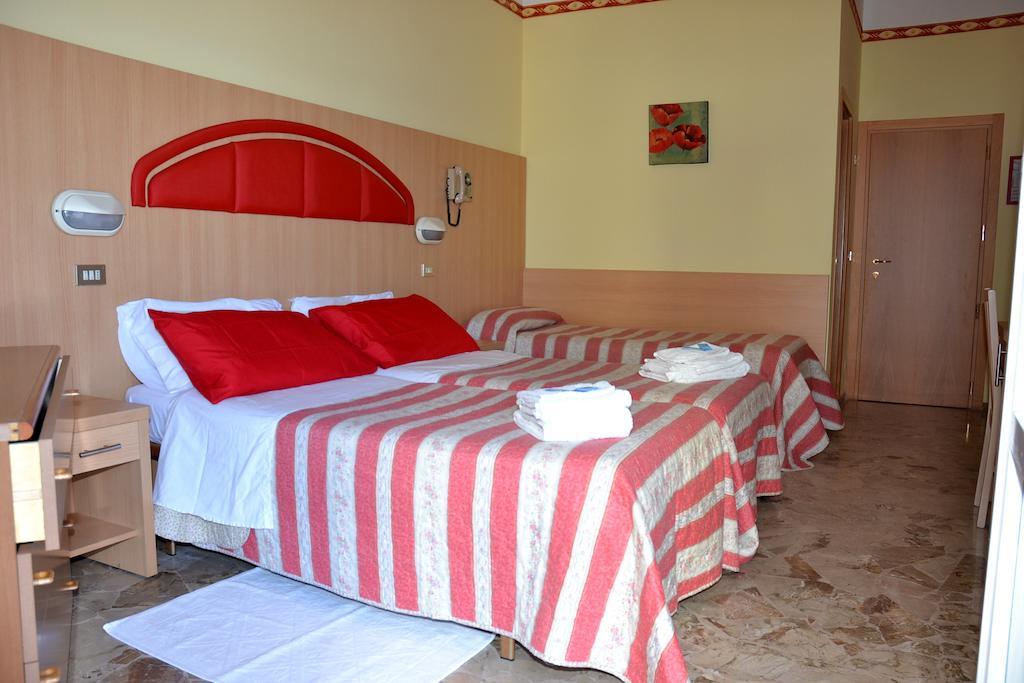 Hotel Marco Polo Bellaria-Igea Marina Room photo