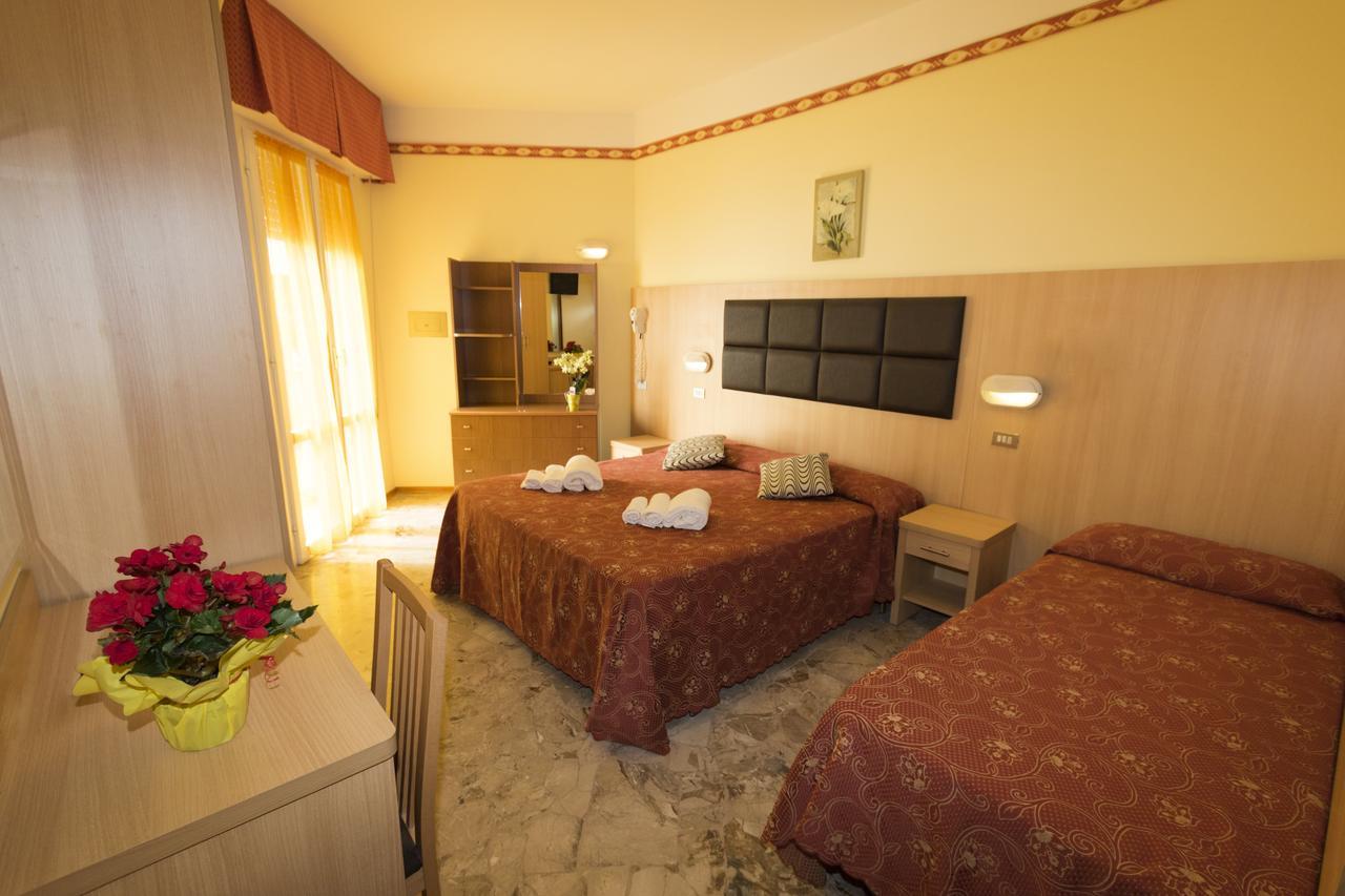 Hotel Marco Polo Bellaria-Igea Marina Exterior photo